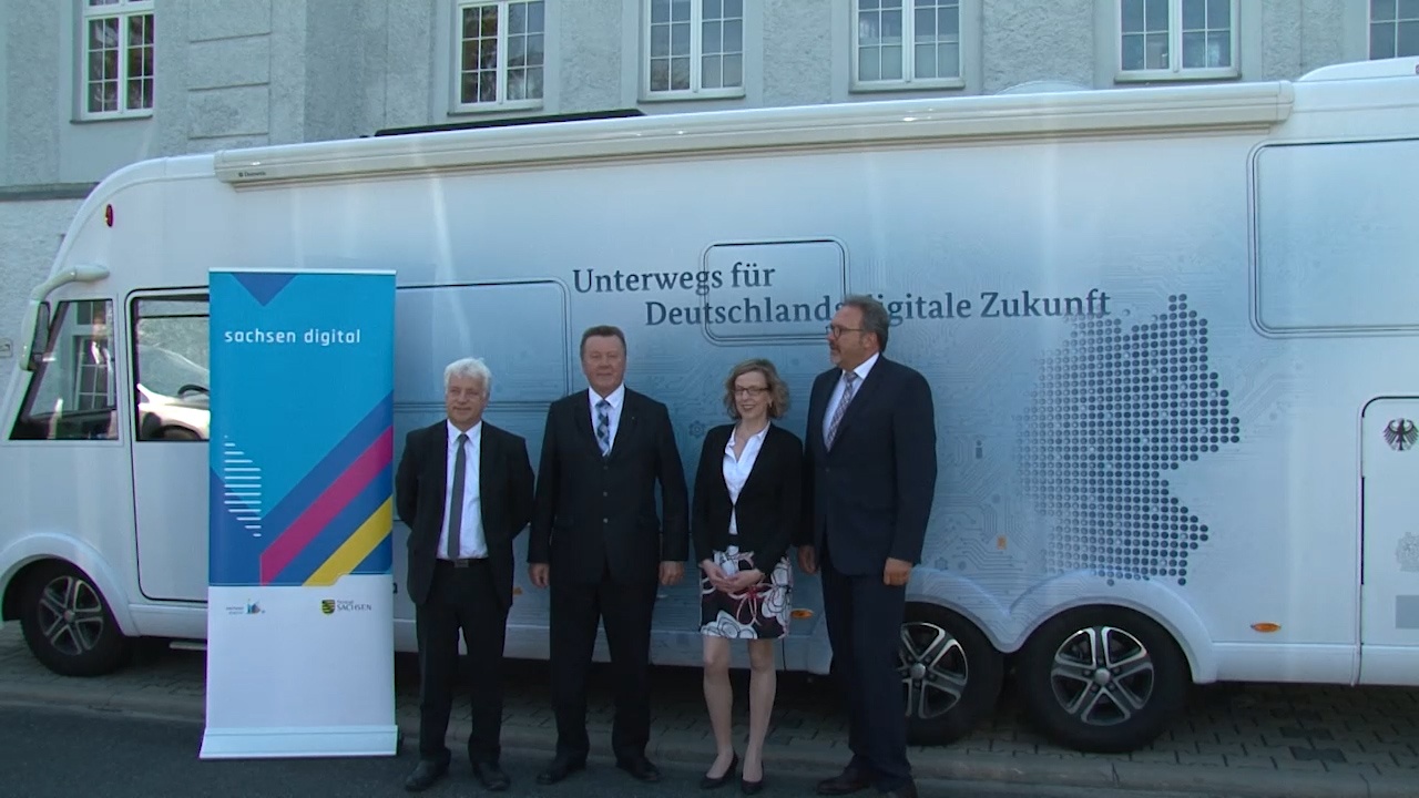 MEgional mit der Fördermittelübergabe für den Breitbandausbau MEgional mit der Fördermittelübergabe für den Breitbandausbau