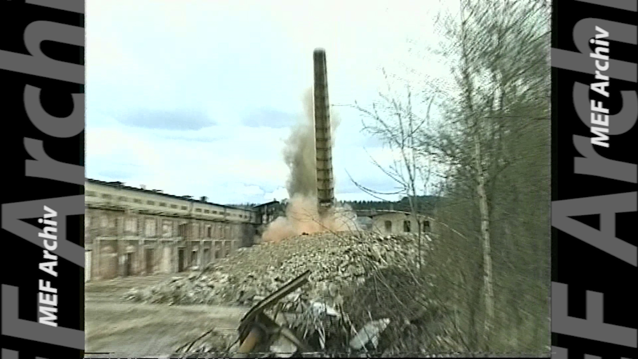 MEgional am 7. März mit der Schornsteinsprengung an der Hanischallee MEgional am 7. März mit der Schornsteinsprengung an der Hanischallee