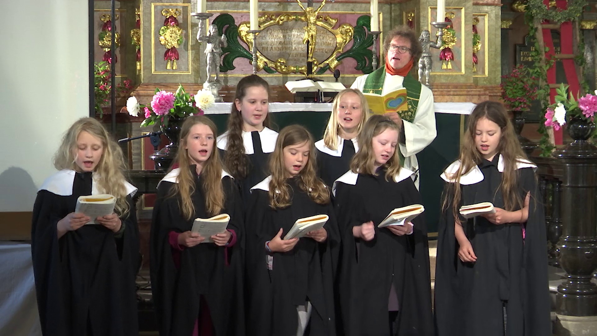 Blaulichtgottesdienst zum 150-jährigen Bestehen der Feuerwehr Zöblitz Blaulichtgottesdienst zum 150-jährigen Bestehen der Feuerwehr Zöblitz