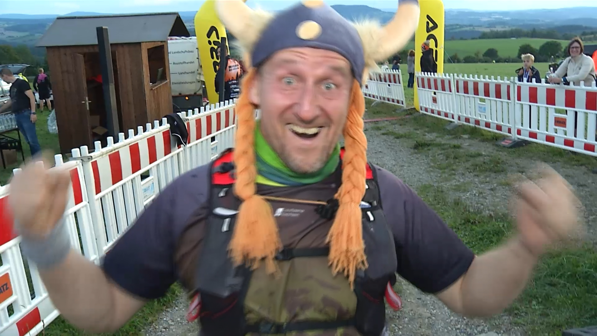 MEgional am 8. September 2020 mit dem Gassenlauf in Großrückerswalde MEgional am 8. September 2020 mit dem Gassenlauf in Großrückerswalde